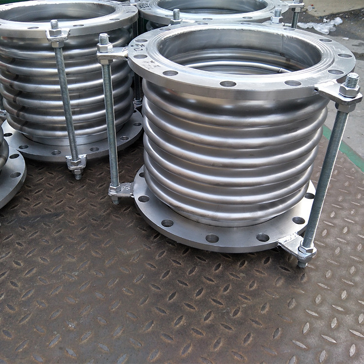 波紋伸縮節（jiē）